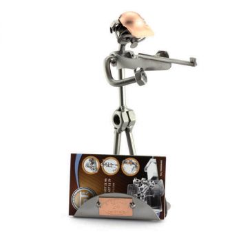 GEWEHRSCHÜTZE MIT VISITENKARTEN-HALTER