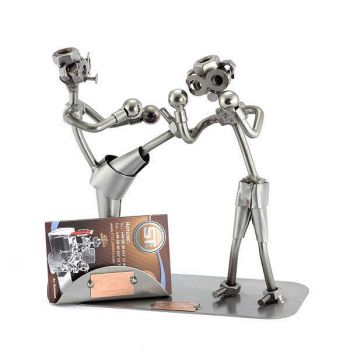 KICKBOXER MIT VISITENKARTEN-HALTER