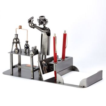 CHEMIKER BÜRO