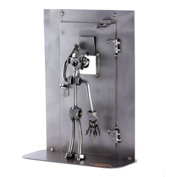 SCHLIEßER IM GEFÄNGNIS