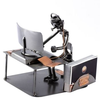 CALL CENTER AGENT MIT VISITENKARTENHALTER